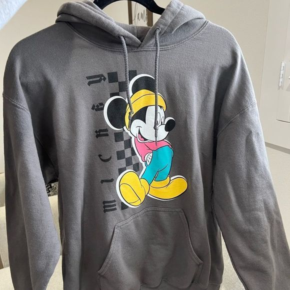 Neff Disney Graphic Hoodie Pullover Sweatshirt Mickey Mouse Limited Ed - Picture 2 of 10